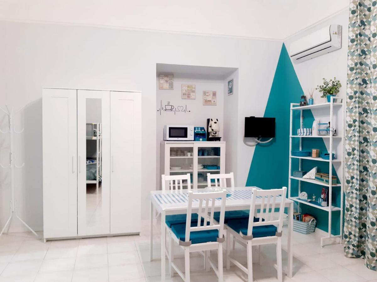 Dory'S Room Camera Nel Cuore Di Napoli Екстериор снимка