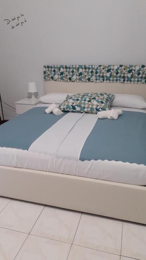 Dory'S Room Camera Nel Cuore Di Napoli Екстериор снимка